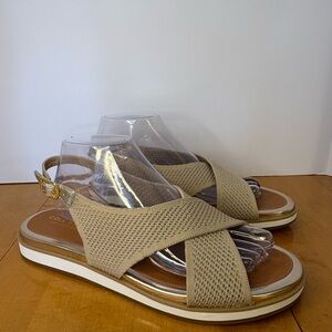 COLE HAAN || Grand Series Michaela Stitchlite Sandals Sesame/Gold Women Size 9